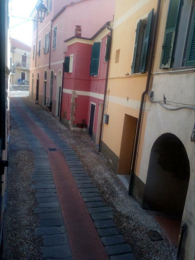 B&B Le Calegare Диано-Кастелло Экстерьер фото